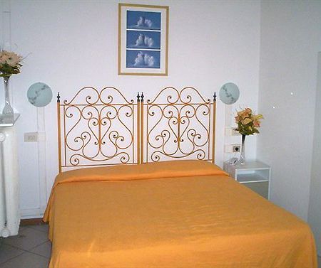 Boutique Hotel Hugo Florenz Exterior foto